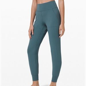 lululemon Align Joggers 28”